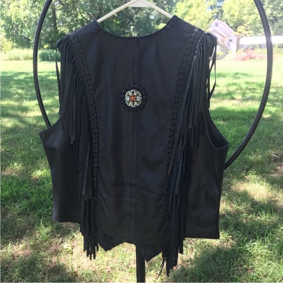Like New! Fringed leather vest! - Picture 14 of 16